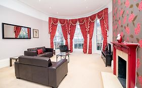 Bridge House Canary Wharf Apartments
